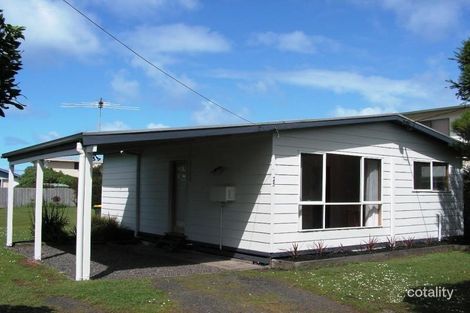 25 Foam St, Sunderland Bay, VIC 3922