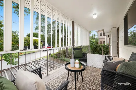 Property photo of 28 Arkindale Street Nathan QLD 4111