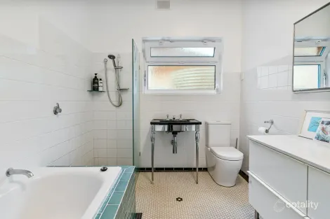 Property photo of 24 Murray Street Clapham SA 5062