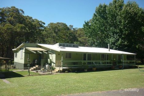 127 Woollamia Rd, Falls Creek, NSW 2540