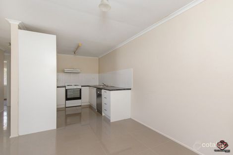 Property photo of 128 Kumbari Avenue Labrador QLD 4215