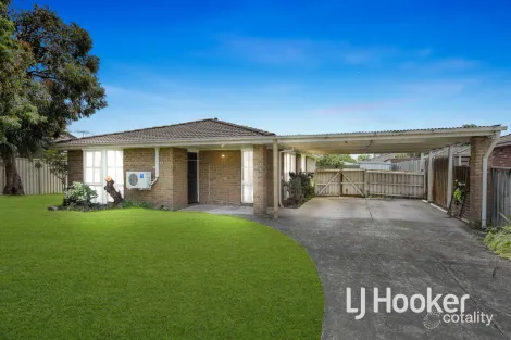 Property photo of 63 Pound Road Hampton Park VIC 3976