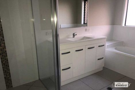 Property photo of 3 Lakeview Drive Gatton QLD 4343