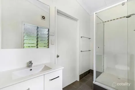 Property photo of 93 Gallipoli Road Carina Heights QLD 4152