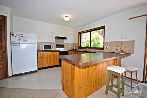 Property photo of 35 Yarrawood Avenue Berrambool NSW 2548