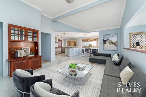 Property photo of 32 Avila Way Alexander Heights WA 6064