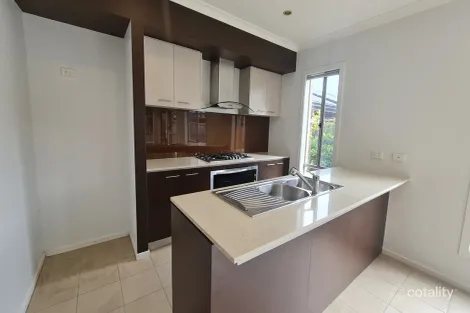 Property photo of 26 Caspian Circuit Point Cook VIC 3030