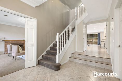 Property photo of 13 Dalpura Court Berwick VIC 3806