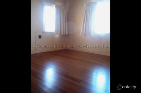 Property photo of 100 Waverley Road Camp Hill QLD 4152