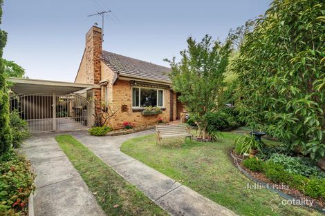 Property photo of 16 Quentin Road Malvern East VIC 3145