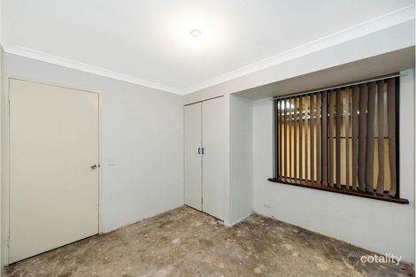 32 Golden Cres, High Wycombe, WA 6057