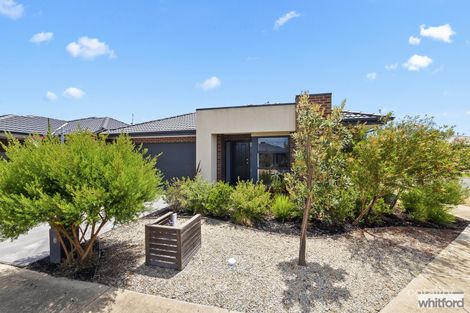 2 Burgess Ave, Armstrong Creek, VIC 3217