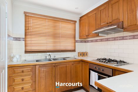 Property photo of 9 Yandilla Court Berwick VIC 3806