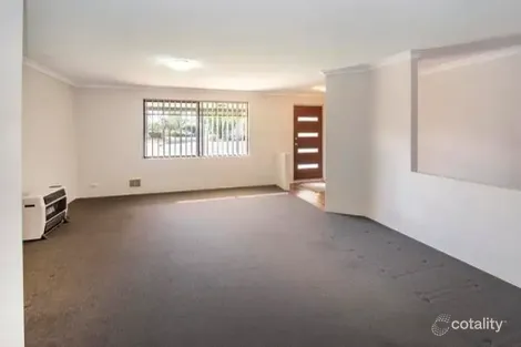 Property photo of 35 Honeyeater Crescent Geographe WA 6280