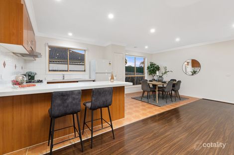 Property photo of 32 Strabane Way Hampton Park VIC 3976