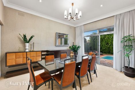 Property photo of 5 Wootton Grove Caulfield North VIC 3161