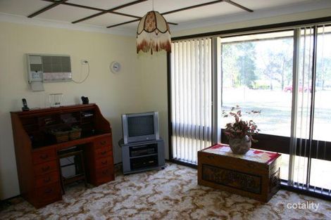 Property photo of 28 Nepean Street Douglas Park NSW 2569
