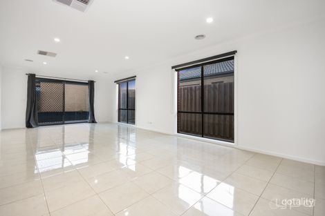 Property photo of 23 Mermaid Crescent Wyndham Vale VIC 3024