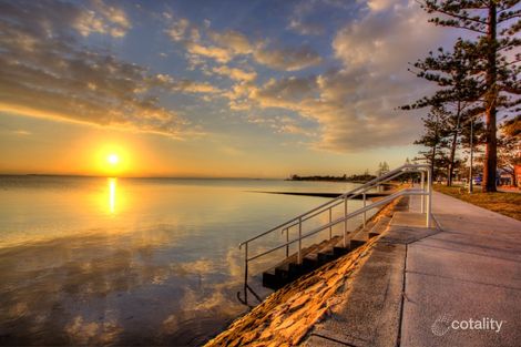 Property photo of 42 Melville Terrace Wynnum QLD 4178