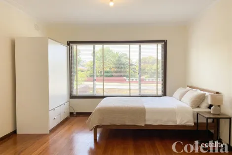 Property photo of 30 Warren Road Cheltenham VIC 3192