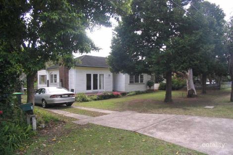 4 Sydney Rd, Hornsby Heights, NSW 2077