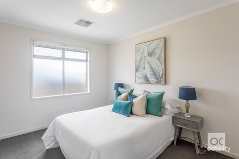 Property photo of 15 Oakridge Circuit Golden Grove SA 5125