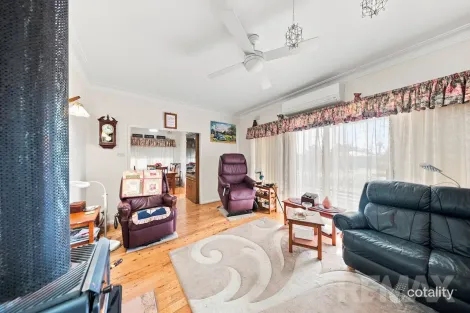 Property photo of 4 Bruce Street Tolland NSW 2650