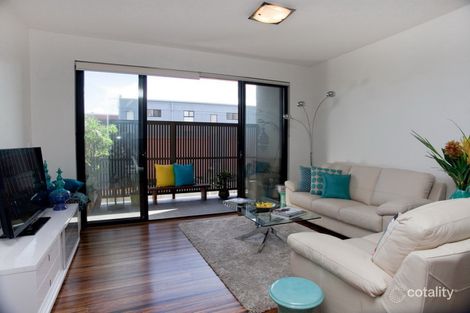 Property photo of 4/129 Melville Road Brunswick West VIC 3055