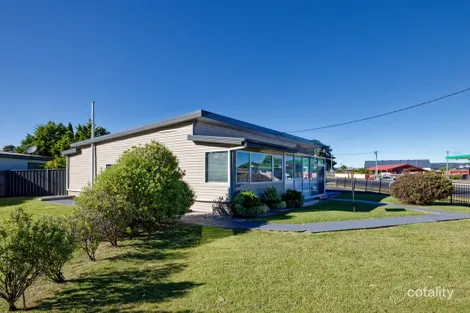 Property photo of 40 Brooke Street East Devonport TAS 7310