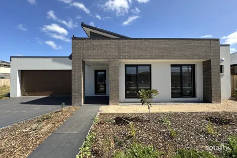 22 Maradona Bvd, Deanside, VIC 3336