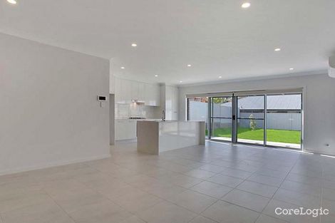 Property photo of 115 Mary Ann Drive Glenfield NSW 2167