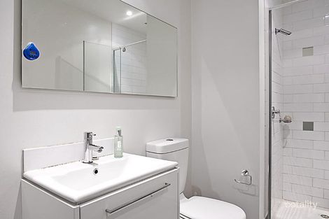 Property photo of 102/80 Ormond Street Kensington VIC 3031