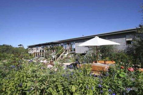 Property photo of 11 Seal Street Point Leo VIC 3916