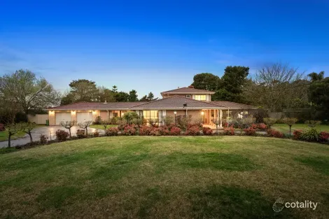 6 Galashiels Tce, Greenvale, VIC 3059