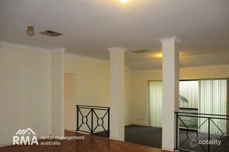 Property photo of 3 Silvergum Close Stirling WA 6021