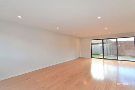 Property photo of 2/245 Westall Road Clayton South VIC 3169