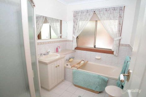 Property photo of 48 Angove Park Drive Tea Tree Gully SA 5091