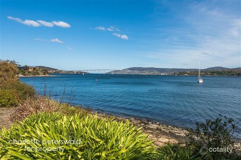 Property photo of 7 Paloona Street Lindisfarne TAS 7015