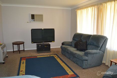 Property photo of 10 Comerford Close Aberdare NSW 2325