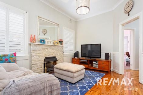 Property photo of 7 Norman Street Turvey Park NSW 2650