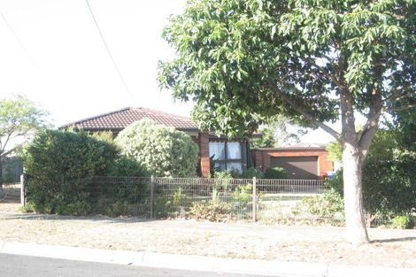 2 Ayton Ct, Noble Park North, VIC 3174