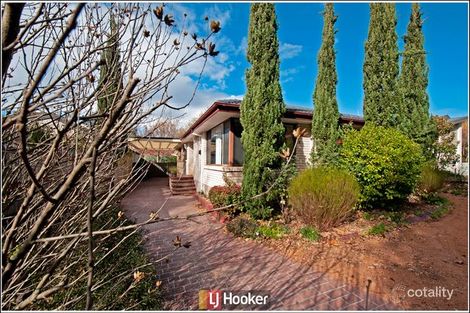 4 Skirving Pl, Macgregor, ACT 2615