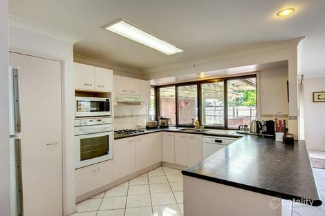 Property photo of 12 Gracemere Place Forest Lake QLD 4078