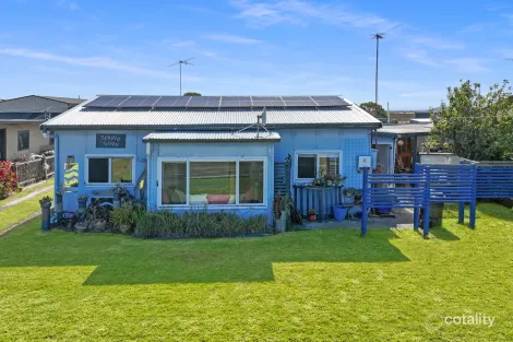 21 Mcloughlins Rd, Mcloughlins Beach, VIC 3874