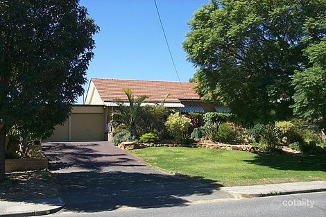 42 Redwood Cres, Melville, WA 6156