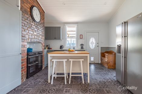 Property photo of 28 Victoria Parade Devonport TAS 7310