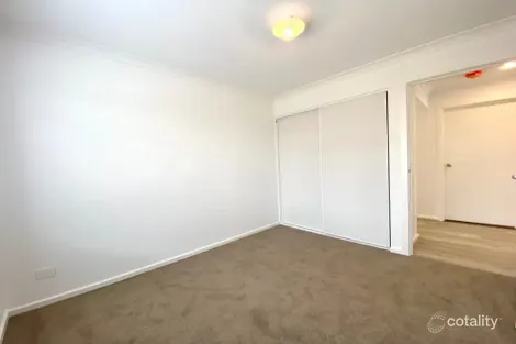 Property photo of 13 Shippagan Road Mickleham VIC 3064