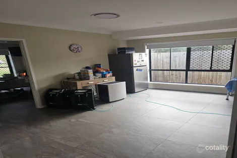 Property photo of 18 Meiklejohn Circuit Collingwood Park QLD 4301