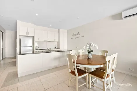 Property photo of 2/23 Pier Street Dromana VIC 3936