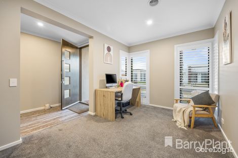 Property photo of 7 Wedge Circuit Invermay Park VIC 3350